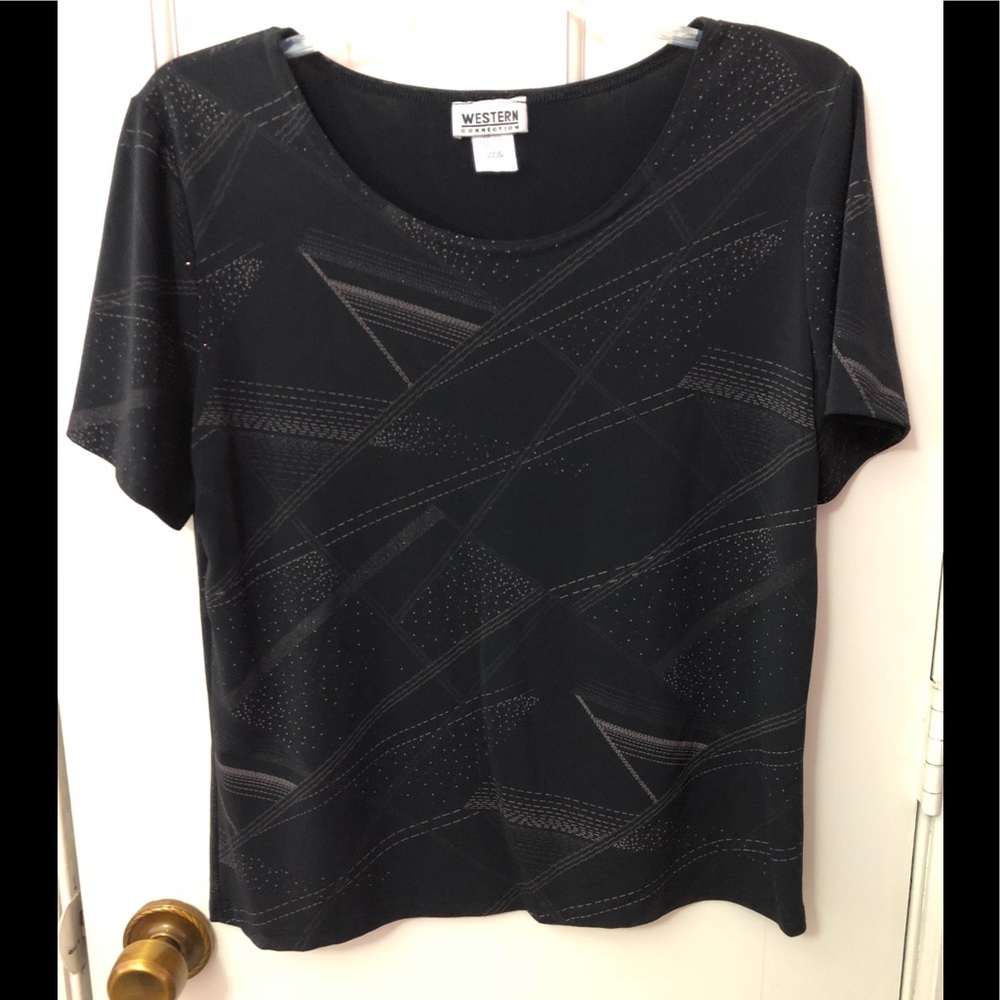Ladies Top - Picture 2 of 6